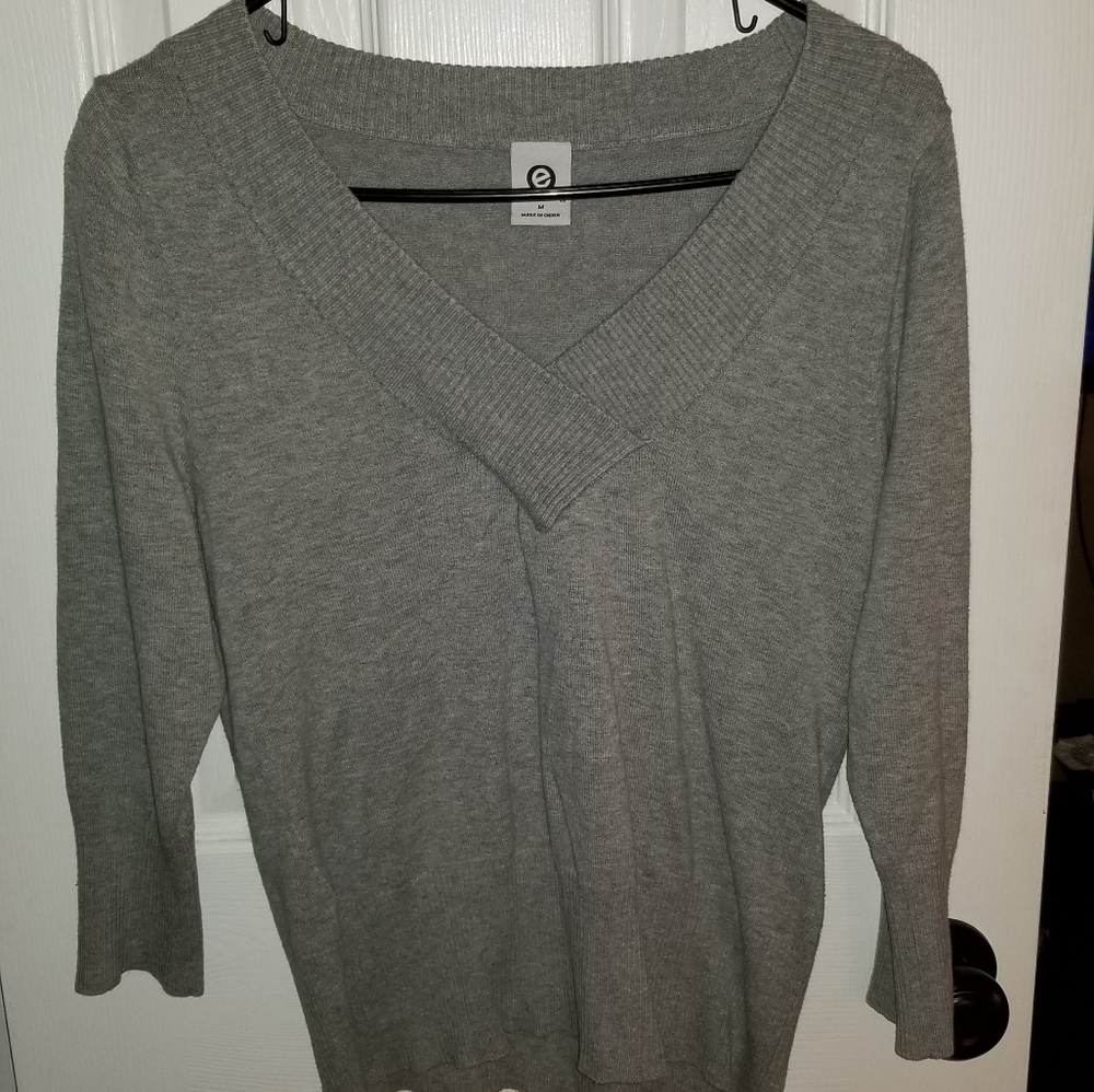 Women's sweater